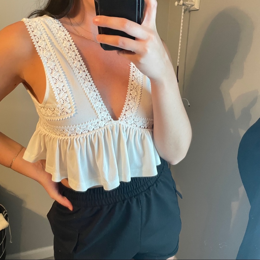 ZAFUL lace flowy white crop top tank M